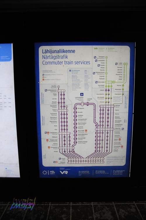 A map of all commuter train lines in the Helsinki area.